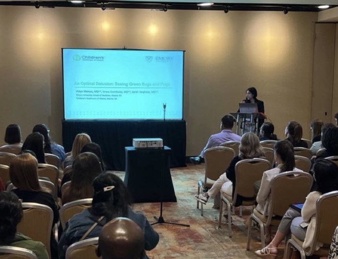 vidyameninges's tweet image. Highlights from @PHMConf Day 2:
-Presented my neuro clinical conundrum 🧠 
-Watched my @EmoryPedsRes colleagues ROCK their presentations 📚
-Learned about staying anchored to foster resilience ⚓️ 
-Wore a VR headset and resuscitated a holographic baby 😎 #simulationeducation