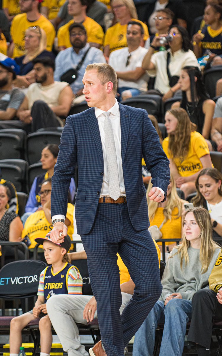 ED_Stingers's tweet photo. First playoff win as head coach for @mrjordanbaker. Edmonton legend ✅ https://t.co/BqaMMCgbya