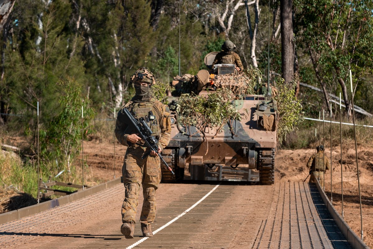 TalismanSabre's tweet image. Engineers from the @AustralianArmy constructed a Dry Support Bridge across Keelbottom Creek, in the Townsville Field Training Area, as part of #TalismanSabre2023.
The training activity is designed to support supply and evacuation routes for the Brigade.
#TS23 #StrongerTogether