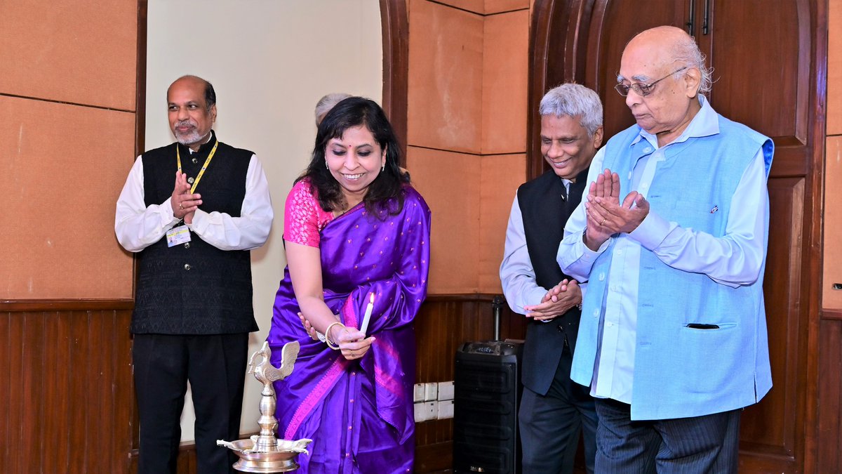 DAE India tweet media