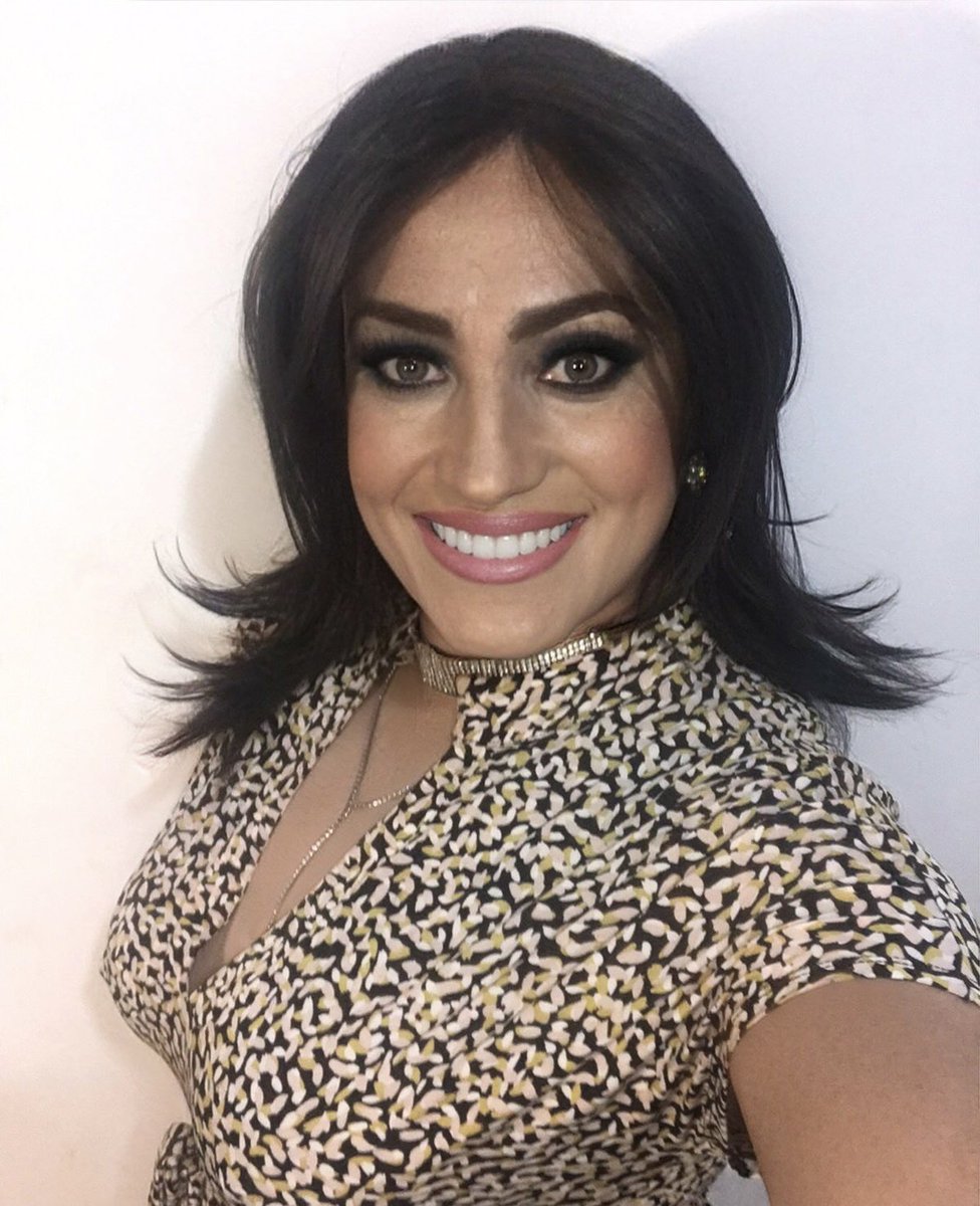Mercedes_trans's tweet photo. Espero que tengan hambre, pues la cena ya está lista! 

#transgenero #trans #putademacho #tranny #shemale #transcdmx #Crossdressersissy #pasiva #sumisa #sexy #sumisaBDSM #sissy #sissymexico #SissyLocked https://t.co/Azpr0U5tb5