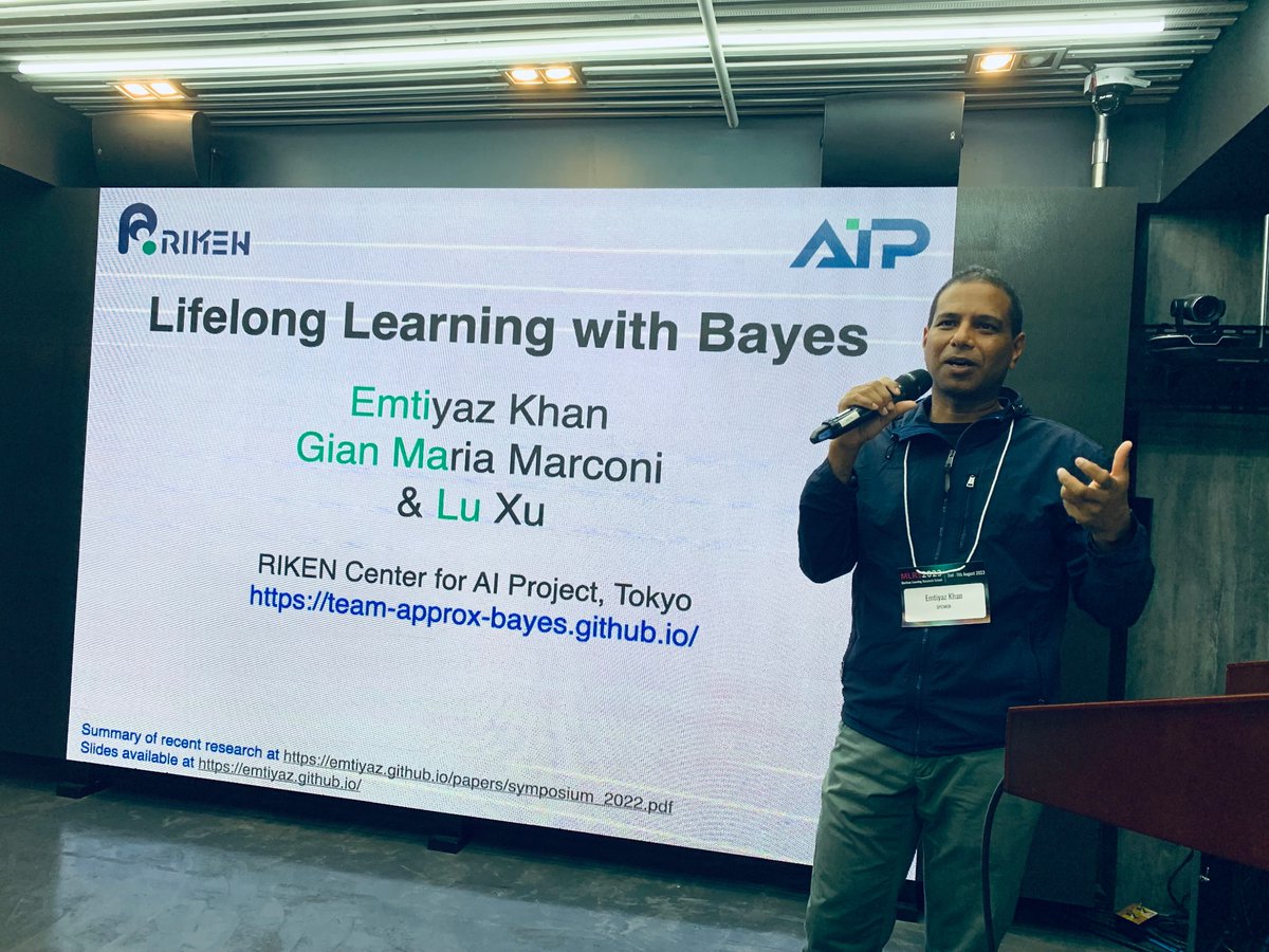 krikamol's tweet photo. The third day of MLRS 2023. @EmtiyazKhan and his team are convincing our participants of the importance of uncertainty in lifelong learning. 

#MLRS2023 #Bayes #Uncertainty https://t.co/njxiS7mwRf