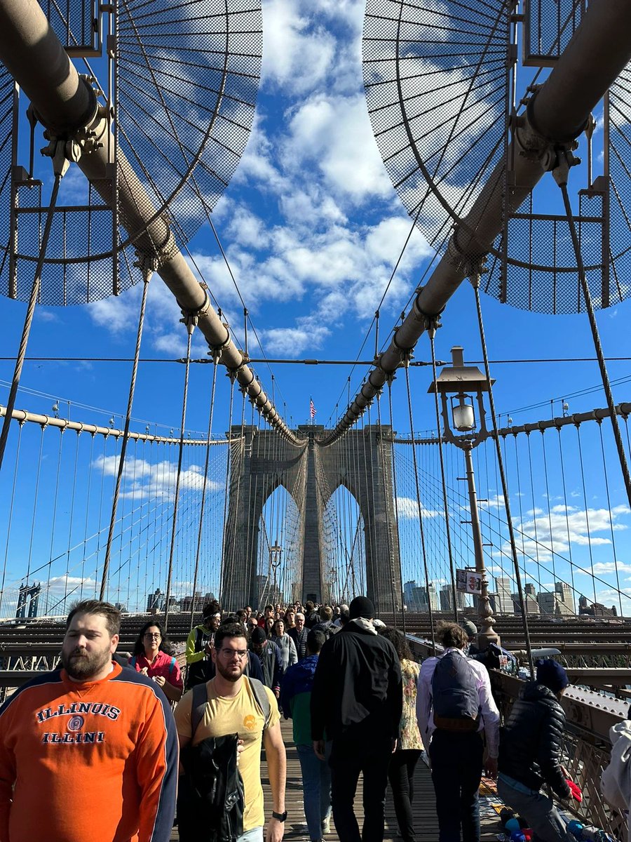 WelcometoNewYork☀️ BFF shot me when it was a really nice day #NewYork #BrooklynBridge