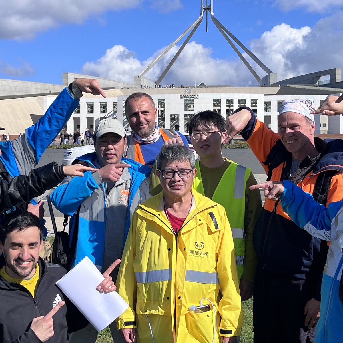 jackboutros1's tweet photo. Happy birthday to Xin En - a food delivery rider, Gig economy worker &amp; committed @TWUAus member who spent his birthday travelling to Canberra to join hundreds fighting for rights and #saferates for all transport workers👏🎂🎉

#transportreformnow @AusUnions @ITFglobalunion https://t.co/XncDfuXjct