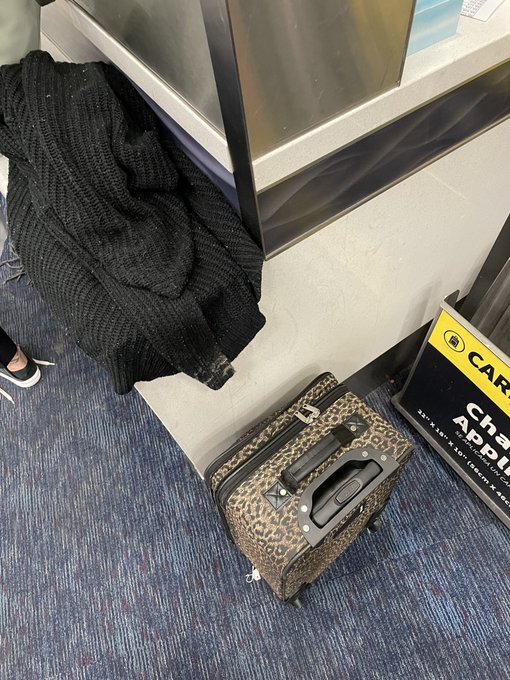 @SpiritAirlines y&rsquo;all did it again. I fly home every 3 weeks. Same bags everytime. Why I just pay $99<a class="tags" target="_blank" title="On Twitter" href="/?out=eyJ0eXAiOiJKV1QiLCJhbGciOiJIUzUxMiJ9.eyJpYXQiOjE3MjIxMzEzMDUsImlzcyI6InR3cG9ybnN0YXJzLmNvbSIsIm5iZiI6MTcyMjEzMTMwNSwiZXhwIjoxNzUzNjY3MzA1LCJyZWRpcmVjdF91cmwiOiJodHRwczovL3R3aXR0ZXIuY29tL1NwaXJpdEFpcmxpbmVzIn0.JqUexRH5t2aCtH2ggJo2FgkrlxZzfgMDIsjVvrIAWSzN7PI6j0HbXnTSg4Sab1ra7iHQ1Y7YfiXezwq_P5ICqw">@SpiritAirlines</a><a href="/tag/mvsales"class="tags"><span>#mvsales</span></a>