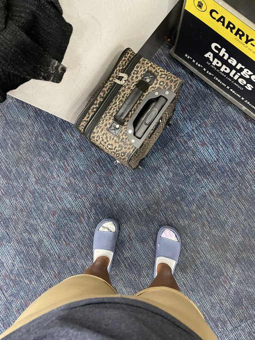 @SpiritAirlines y&rsquo;all did it again. I fly home every 3 weeks. Same bags everytime. Why I just pay $99<a class="tags" target="_blank" title="On Twitter" href="/?out=eyJ0eXAiOiJKV1QiLCJhbGciOiJIUzUxMiJ9.eyJpYXQiOjE3MjIxMzEzMDUsImlzcyI6InR3cG9ybnN0YXJzLmNvbSIsIm5iZiI6MTcyMjEzMTMwNSwiZXhwIjoxNzUzNjY3MzA1LCJyZWRpcmVjdF91cmwiOiJodHRwczovL3R3aXR0ZXIuY29tL1NwaXJpdEFpcmxpbmVzIn0.JqUexRH5t2aCtH2ggJo2FgkrlxZzfgMDIsjVvrIAWSzN7PI6j0HbXnTSg4Sab1ra7iHQ1Y7YfiXezwq_P5ICqw">@SpiritAirlines</a><a href="/tag/mvsales"class="tags"><span>#mvsales</span></a>