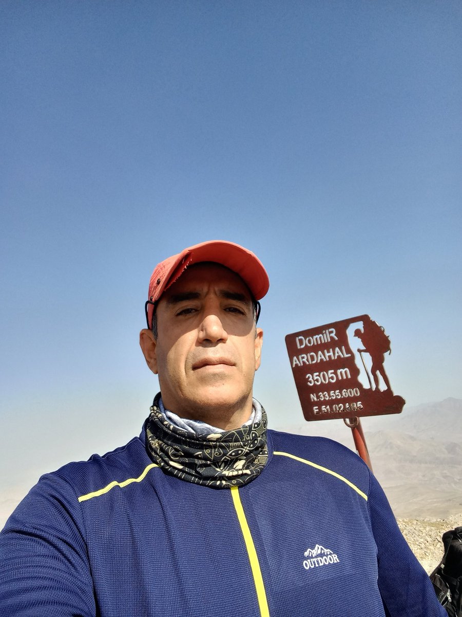 dr_yarahmadi's tweet photo. Solo Climbing to #Domir Ardahal Peak (3505)in the #Karkas Mountains Range in central #Iran. The Karkas Mountains were formed mainly during the Eocene volcanism.
#Zagros
#Alborz
#Sahand_Bazman https://t.co/jTaWOSjR15