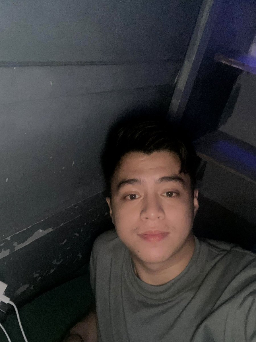 larence008's tweet image. pa massage na kayo sa @gphoenixmorato