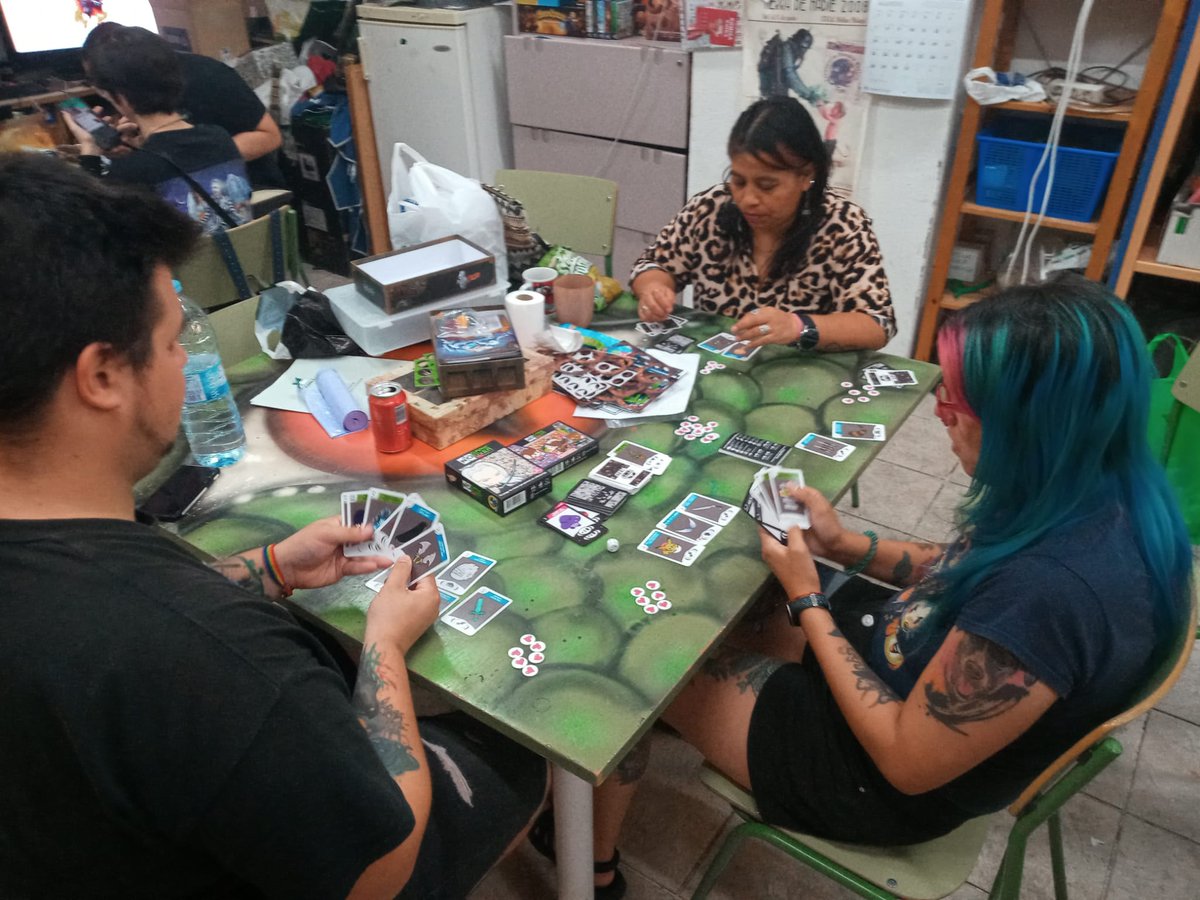 Oráculo Del Sur tweet media