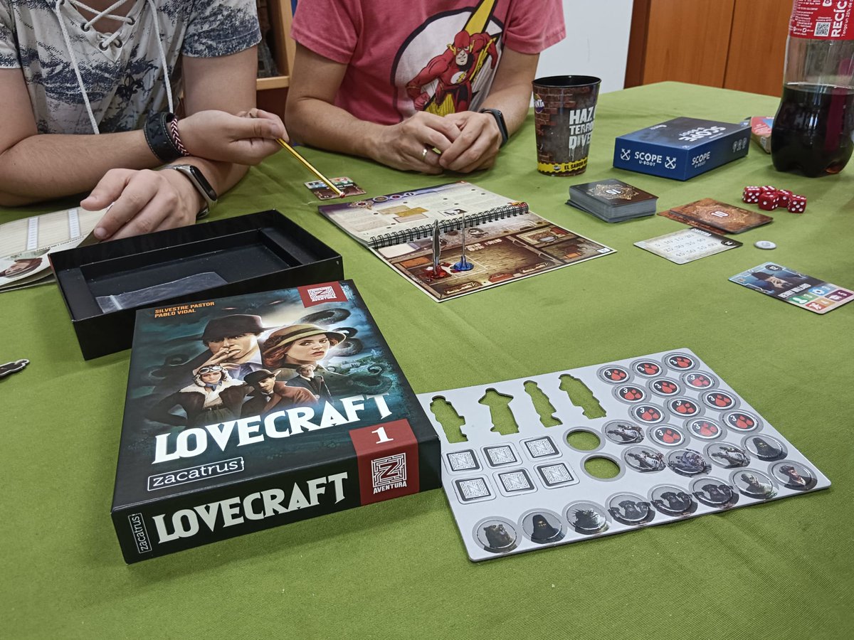 Cerramos el #viernes de juegos de mesa con <a href="/No_game_over/">No Game Over</a>, un poquito mas de suspects, el Aqualin de <a href="/DevirIberia/">Devir Iberia</a> y el #lovecraft de <a href="/zacatrus/">Zacatrus</a> (gracias <a href="/GenXGetafe/">Generación X Getafe</a> por sugerirnos que alguien leyera y otros dos jugasen!)
¡Vamos a por el #SabadoDeGanarSeguidores!
#Sabado