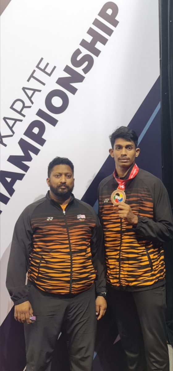 alexnska's tweet image. 