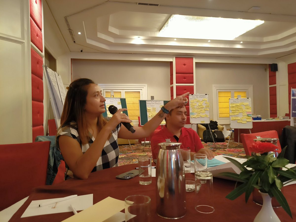 HERDIntl's tweet photo. Day 2: Brainstorming ongoing! After insightful discussions, we're nearing consensus on domains for the capacity assessment framework for #HPSRIs incorporating multiple perspectives. #Cocreation
@AccelerateHSS @AIHO_PH @results4dev https://t.co/1z1bQYj0ym