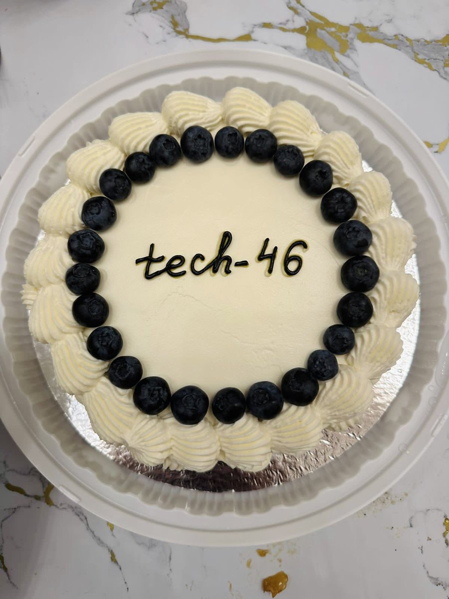 sainaokhlp's tweet photo. встреча #sexytech❤️🔥 46-го выпуска🥹 все остались такими же веселыми и душевными, но каждый идет по своей светлой и широкой дороге🥰
чуть ли ни всю встречу говорили друг другу как мы соскучились и как мы ценим, любим друг друга❣️ https://t.co/8cMuehTh8G