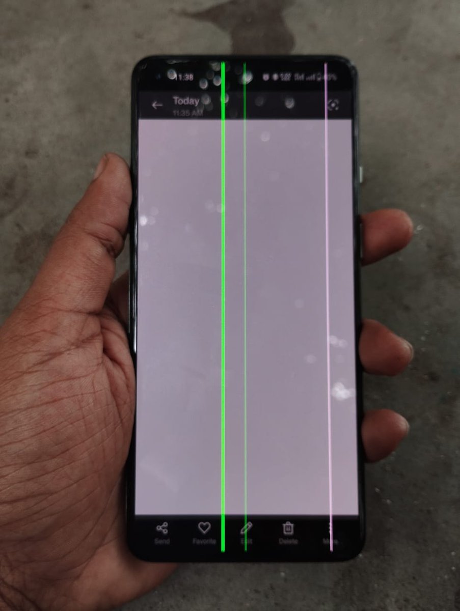 imashik_ar's tweet photo. @oneplus Froud OnePlus https://t.co/f2bMnLzv1z