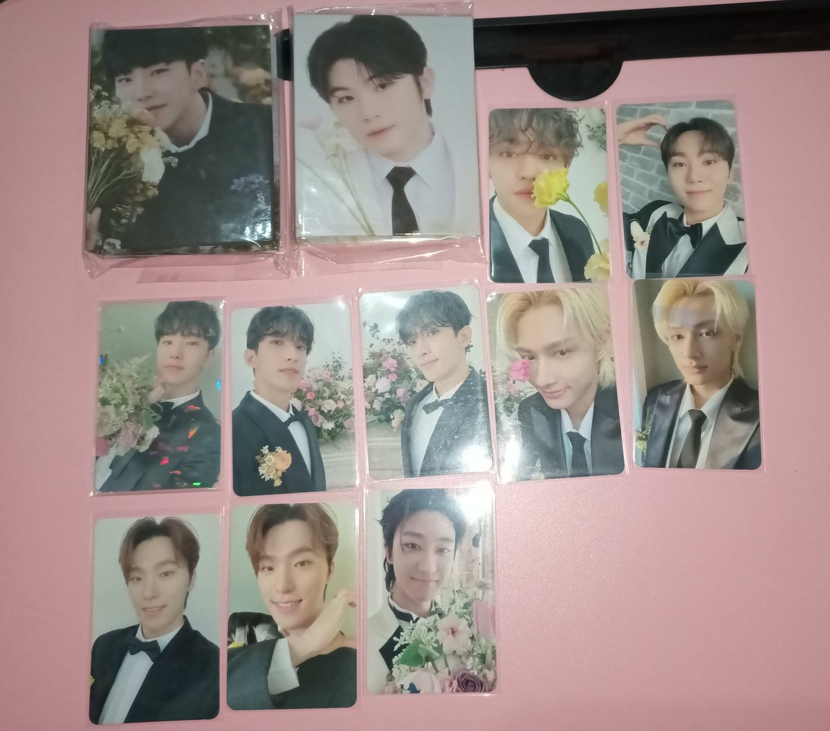 biguanidez's tweet photo. 🛒wts

400k all

🙏Takeall only
❌Excl adm 3.2%
⭕Overseas buyer (i have intl sh0pee)
💌Claim by DM
🏡Jogja

t. wts lfb carver hoshi scoups seungkwan dokyeom dk jun dino the8 woozi binder my filo thai chn ina 세븐틴 호시 포카 양도 https://t.co/vgQow40LXi