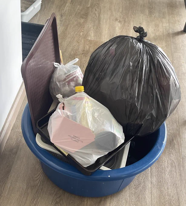 กรรมของคนที่ขนจานข้าวขึ้นมากินบนบ้าน 1 วีคเต็ม ๆแบบไม่ลงไปล้างจานเลย