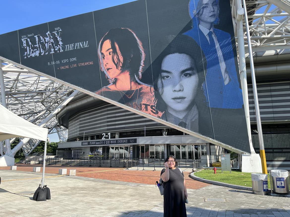 Sun44576136's tweet photo. Attending Suga Agust D first concert ever. I never think I can attend his solo at all! https://t.co/jWbql0rJsz