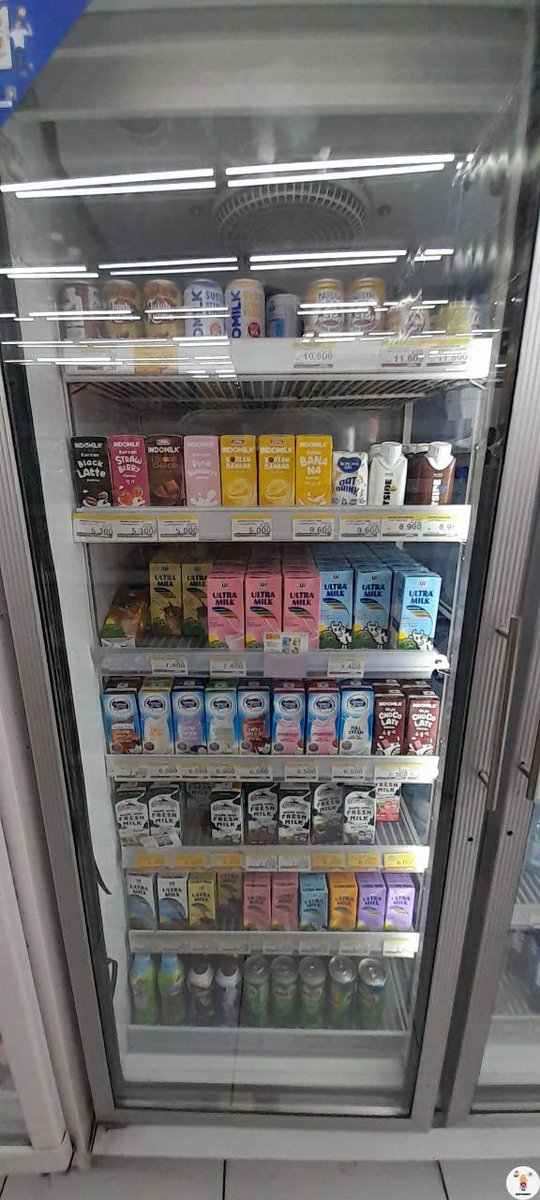 diethingy's tweet photo. kalian kalo kesini ngambilnya apa? sender orgnya suka nyobain hal yg blm prnh, coba saranin sender next ngambil apa disini yg diet! friendly tanpa harus baca" ingredients dulu 😁 https://t.co/befrQ2a79l