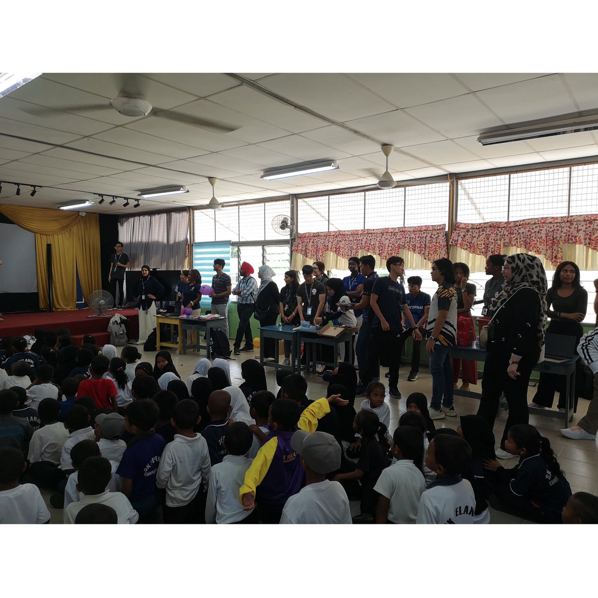 asautp's tweet photo. 'Learning Without Limits' USR Programme had been successfully organized by UTP-ASA at SK Telanok, Cameron Highlands, Pahang on 14 July 2023 with the collaboration between Student Mobility Office, CSD and Psychology and Counselling Services, CSE.

#LearningWithoutLimits https://t.co/mTJ3UDKiHk