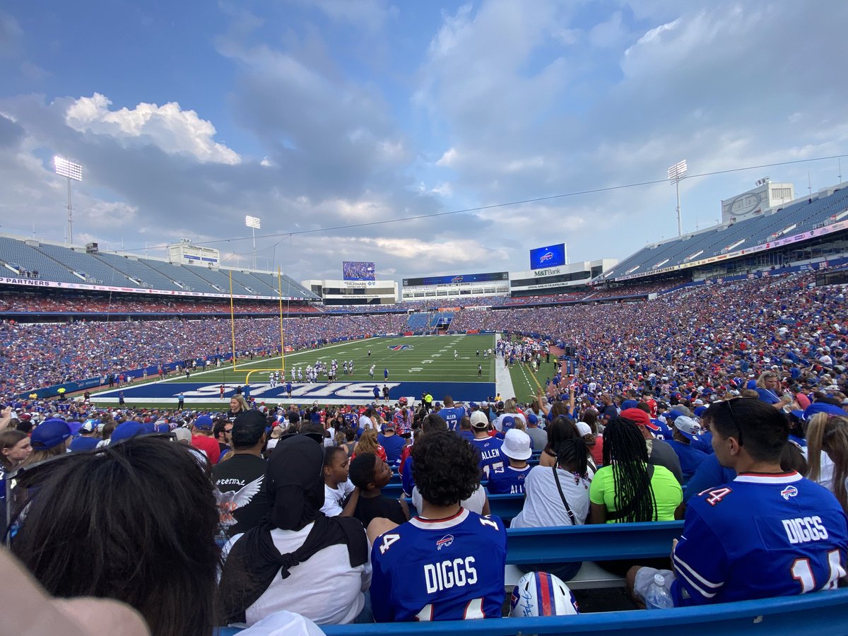 Kimmick86's tweet photo. Serious question. Do other teams fill their stadiums like this for a scrimmage? 

Go Bills. https://t.co/maBvey9Dor