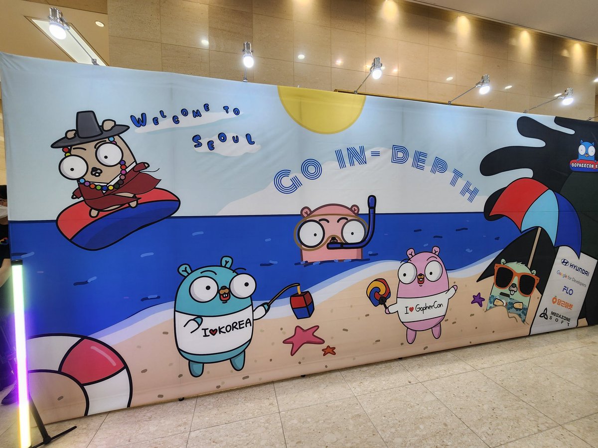 sukso96100's tweet image. GopherCon Korea 도착!