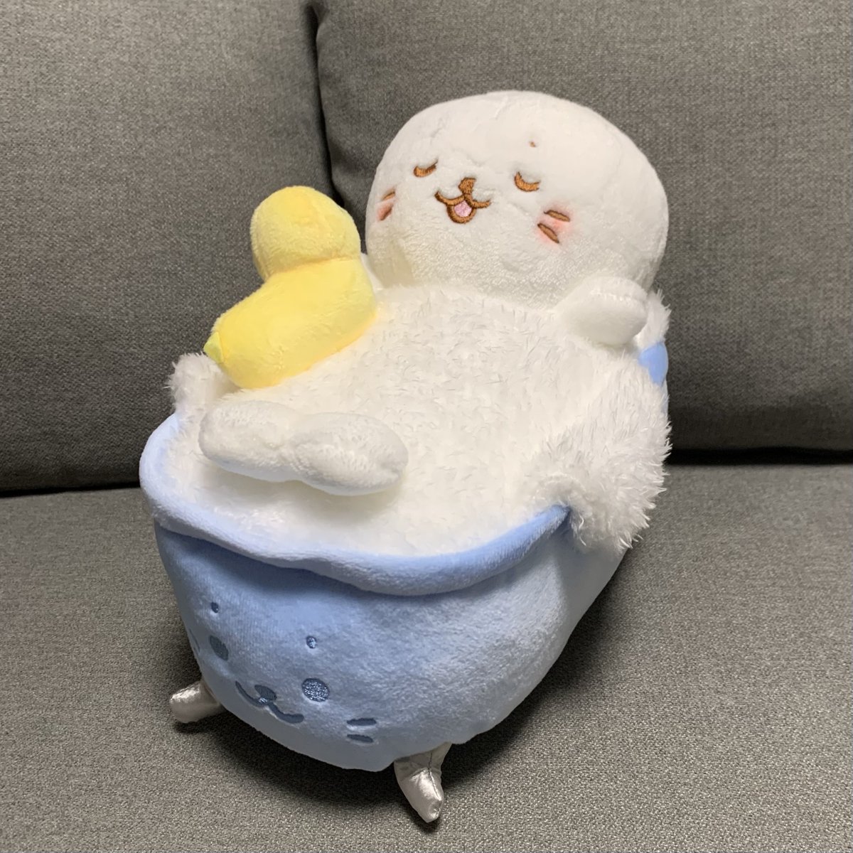 hackxtan's tweet photo. ポップアップストアでお迎え〜☺️
子がクジで特賞引き当てた🙌
かわいいかわいい https://t.co/dYyePQfXF6