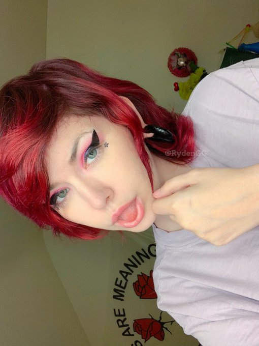 goodnight moon 🌙✨ https://t.co/mYq1ye6oiY