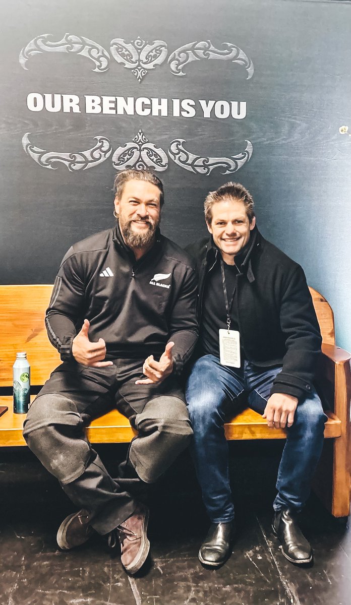 AllBlacks's tweet photo. King of Atlantis with the King of Rugby 🤝

#benchforall https://t.co/d38p01NPtz