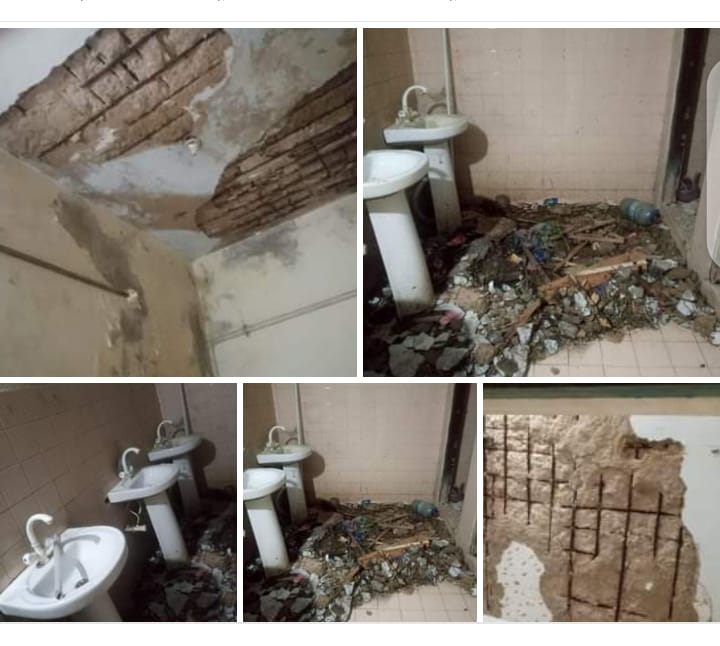 PrsfK's tweet photo. Distressing news coming in from Karachi University, where the girls hostel is now near the state of crumbling down.

The women at the biggest public institution in Karachi now not only have to face constant harassment from those policing them, administration bullying but this too https://t.co/HEYHmo4Tdq
