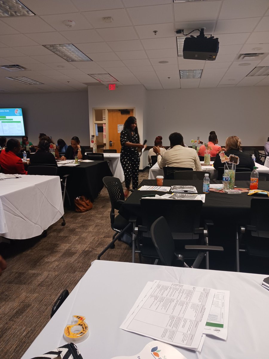 More pics from the <a href="/SpringISD/">Spring ISD</a> Elementary principal's presentation <a href="/LiteracyisMe/">Khristian Green M.Ed</a> <a href="/KAndersonEduc8/">Kelli Anderson</a> <a href="/SClemonsEd/">Sylvia Young Clemons MEd</a> <a href="/JonathanKubilis/">Jonathan Kubilis</a> @JChelleChapman <a href="/eric_betancourt/">Eric Betancourt</a> <a href="/CRYSTALSTJULIA2/">CRYSTAL ST JULIAN</a> <a href="/LeAnneSteelman/">LeAnne Steelman</a> <a href="/LaTracyHarris/">LaTracy Harris, Ed.D</a> @SISD_CoA @SpringISD_Super