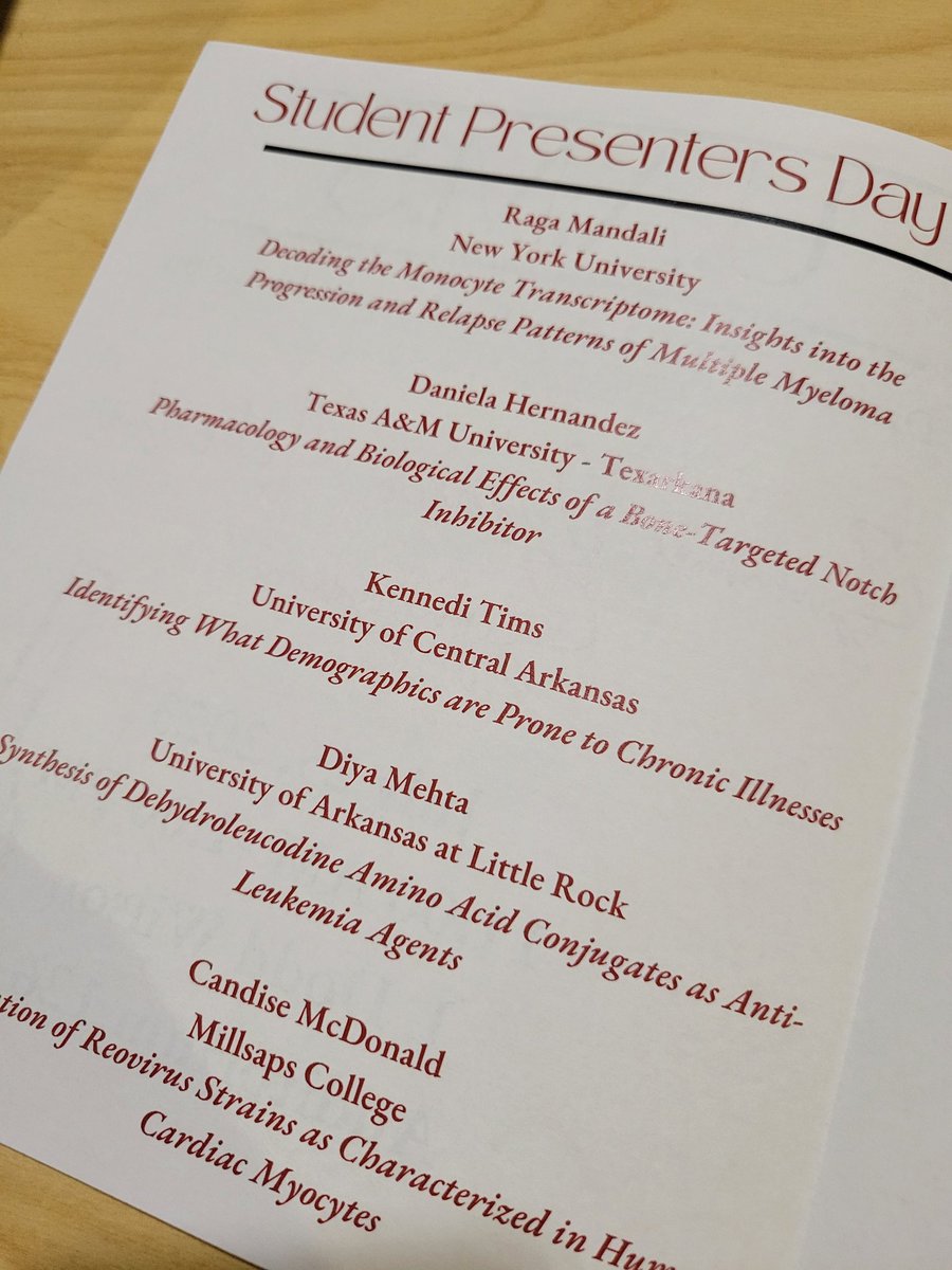 mbkodos's tweet image. Super proud of my summer intern Raga Mandali. Did some great science on the TME of multiple myeloma using scRNASeq. Her poster placed in the top 10 out of over 100 at the Summer Research Symposium!
@UAMSMyeloma @uamscancer @UAMS_DBMI @nyuniversity