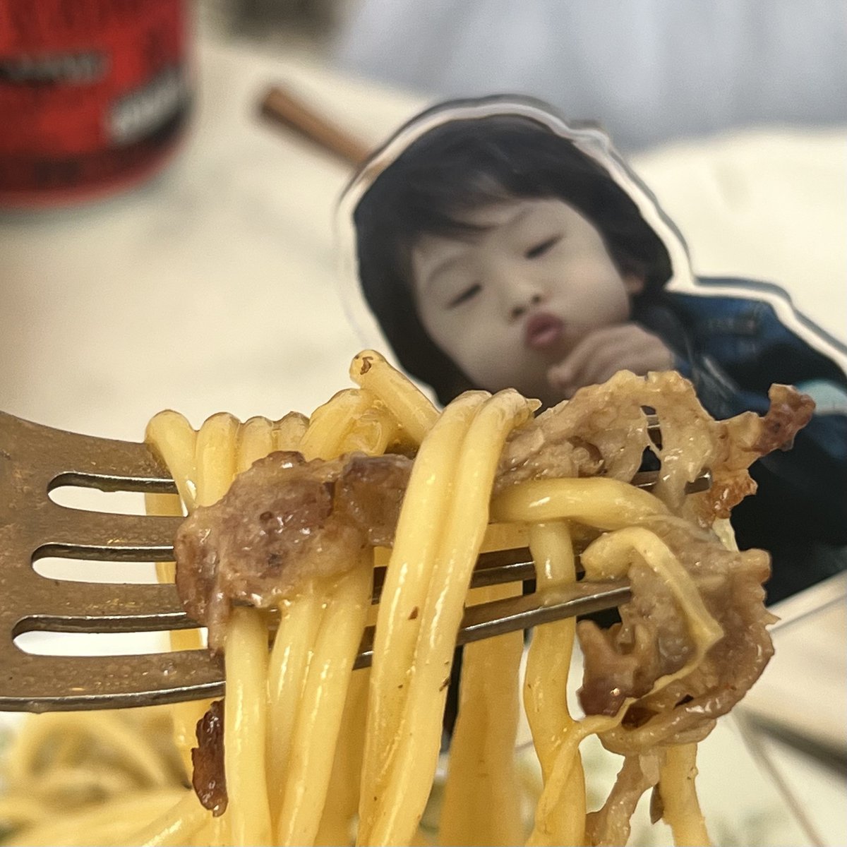 tzztztzf's tweet image. 지성이의 폭룡적인 식사 .. 
후후 불어먹어요 😚😚😚