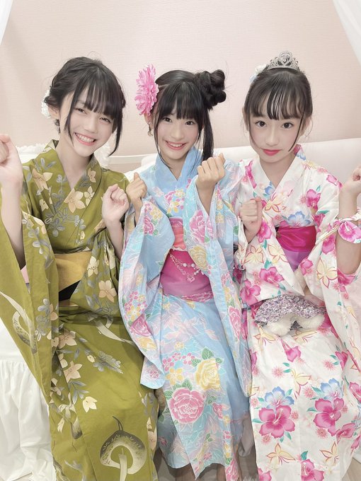 Twitterのコスプレ画像25