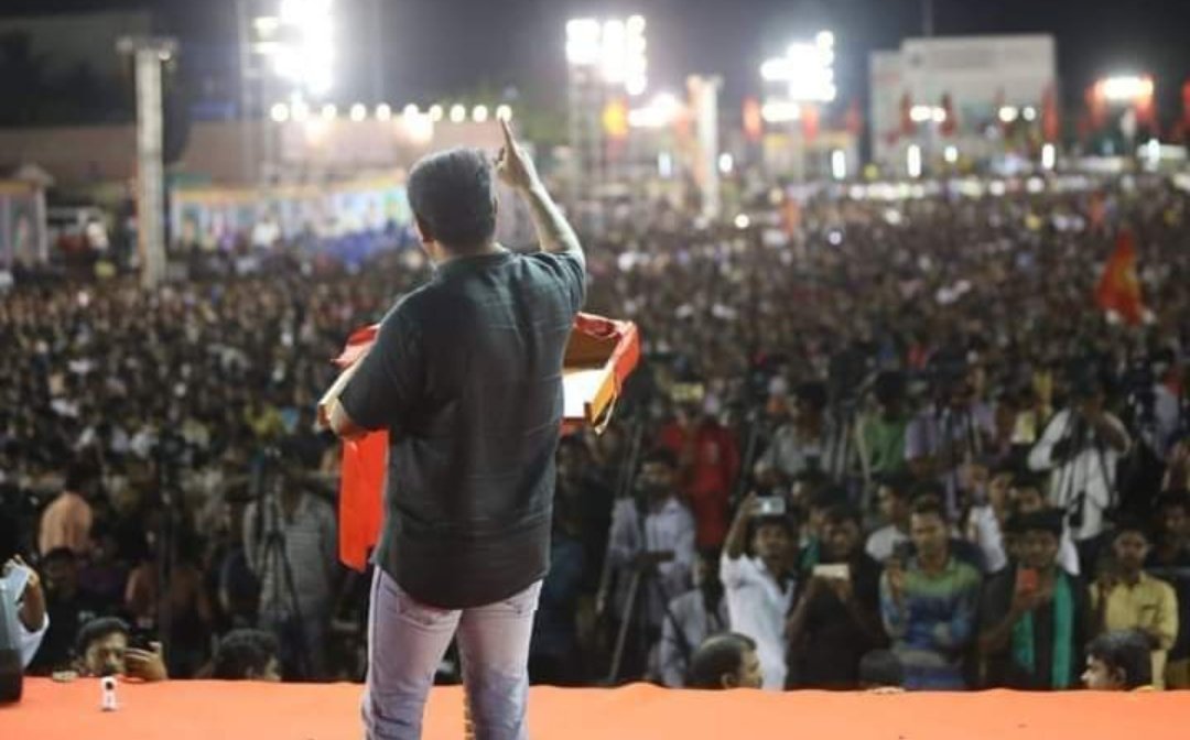 samooganidhi's tweet photo. பறையர்களே நீங்கள் தாழ்த்தபட்டவர்கள் இல்லை, நீங்கள் தமிழினத்தின் மூத்த குடி, உயர்தவர்கள் என்றான் !

திமுகவுக்கு பாதி உசுரு போனது..

கிறிஸ்துவ இஸ்லாமியா மக்களே நீங்கள் சிறுபான்மையினர் இல்லை...தமிழ் பேரினத்தில் பெரும்பான்மை என்றான்..

திமுக பினம் ஆகிவிட்டது !

#Seemanism 🔥 https://t.co/zGGS6Fnowi