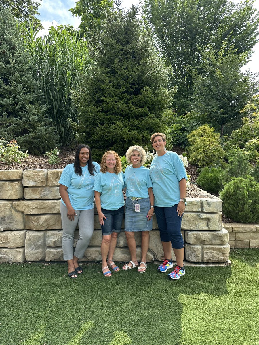 Mjackson3773's tweet photo. @OmahaPubSchool   The alternative Ed leadership team (Blackburn, Parrish, SSP) is ready to kick off the new year. Here’s to a great 23-24 school year. #youbelonghere #opsproud https://t.co/VF077HWwal