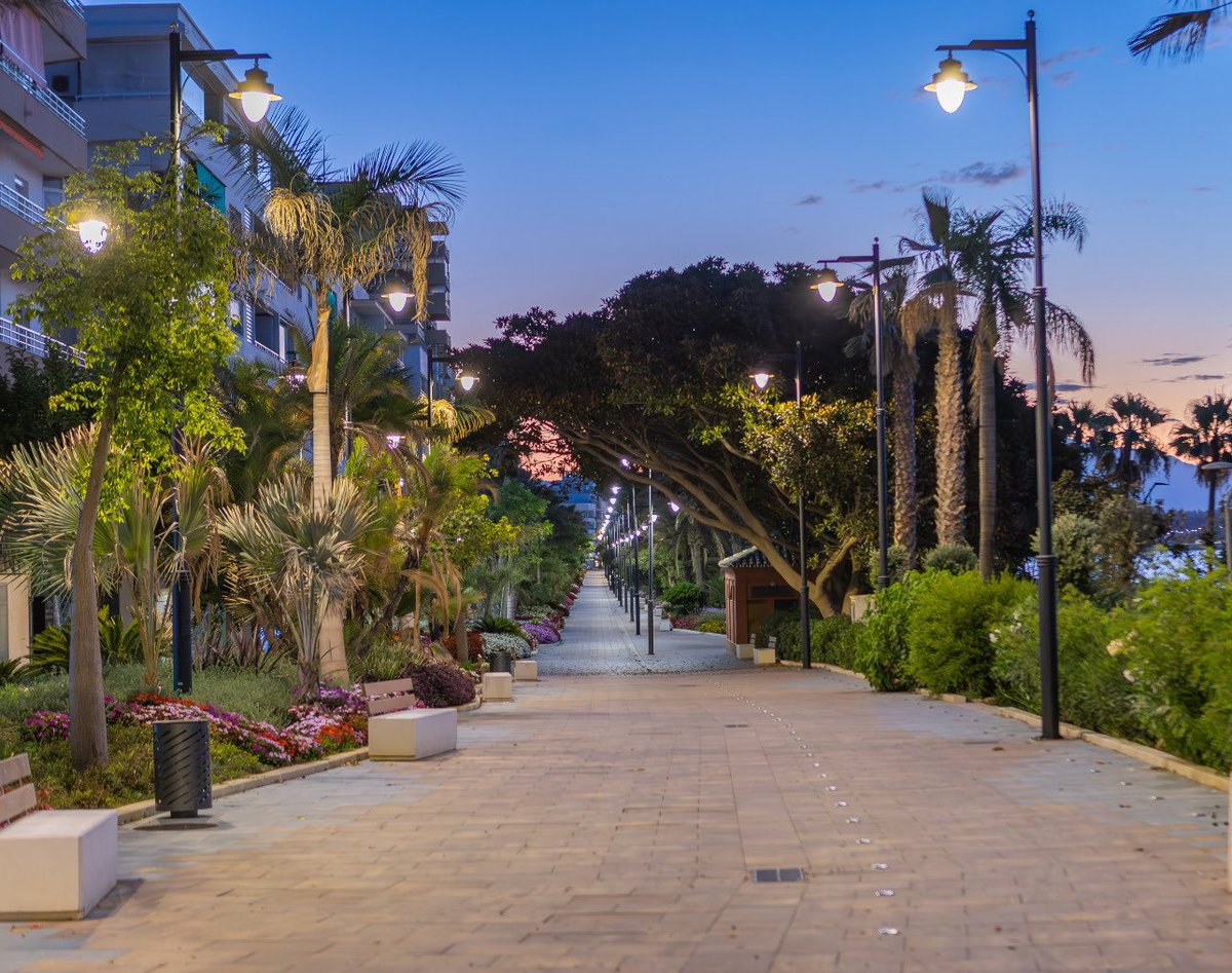 JMGarciaUrbano's tweet photo. #buenosdias Qué mejor lugar para vivir el verano que #Estepona.

Tenemos una magnífica ciudad para disfrutarla al máximo.

Feliz fin de semana. https://t.co/LiIZFeUWeK