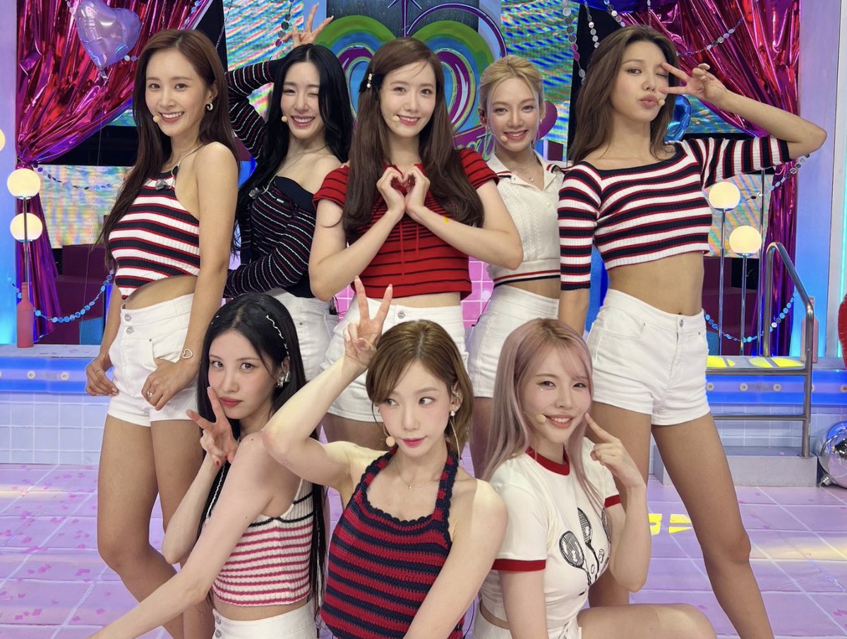 Happy 16th Anniversary Soshi!

#소녀시대_16주년_우리_꼭_영원하자 
#16Years_Sailing_With_GG