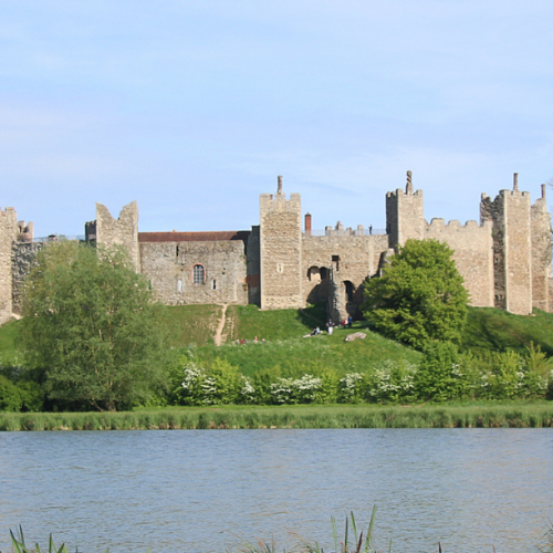 Tiggers_Tails's tweet photo. Tigger Club Announcement:
5th & 6th August
Clash of Knights at Framlingham Castle
https://t.co/agy3AN3ky6
Framlingham Castle IP13 9BP
#TiggerClubNews #Announcement
#MedievalMischief #Event #FramlinghamCastle #Suffolk
@EnglishHeritage https://t.co/YFRBBeQtvZ