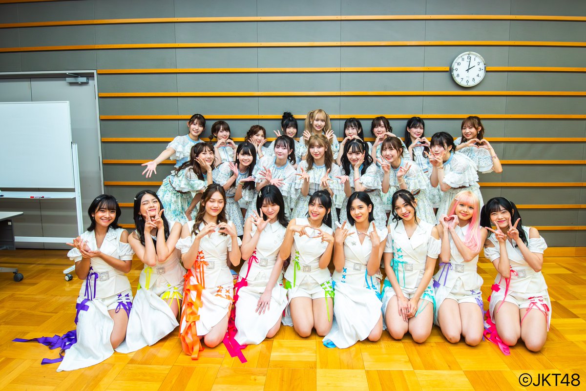 今日も #TIF2023 で<a href="/ske48official/">SKE48</a>の皆さんと会いました！また、いつか会う日お待ちしております！

Kita juga bertemu dengan SKE48 di #TIF2023, semoga kita segera berjumpa lagi!