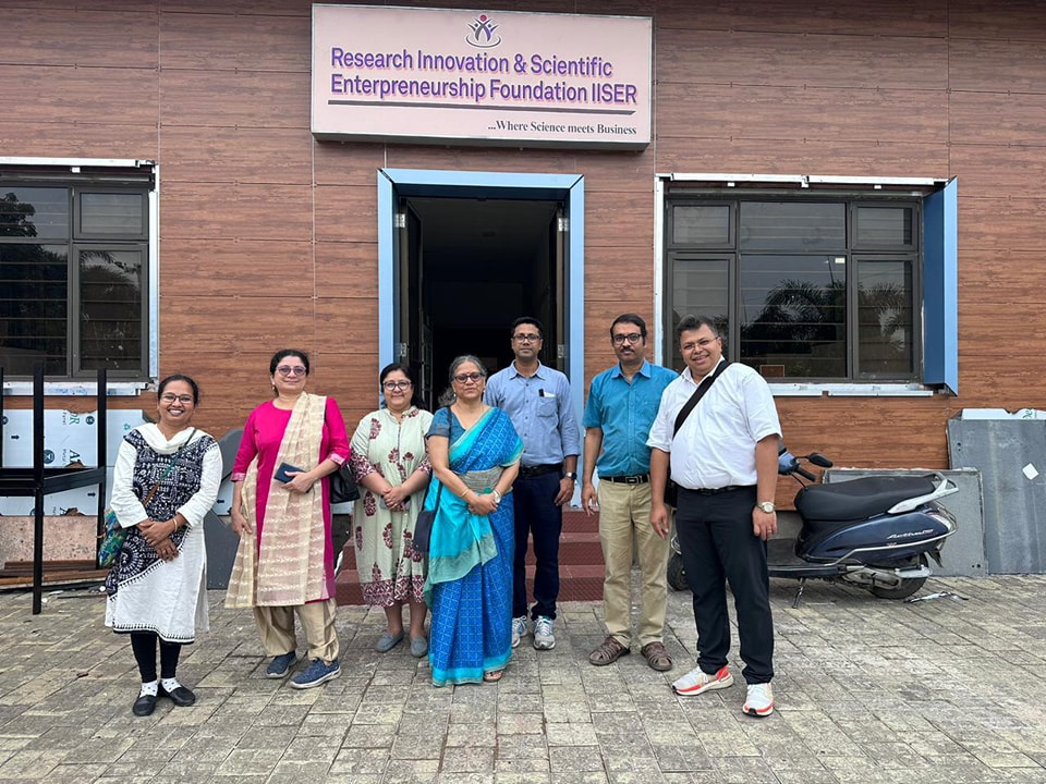 Deepanwita Chattopadhyay, Chairman and CEO, IKP Knowledge Park visited the facilities of RISE Foundation IISER. We thank her for the valuable inputs provided during the visit.
#incubationprogram #startup #incubationcentre
@IKP_SciencePark