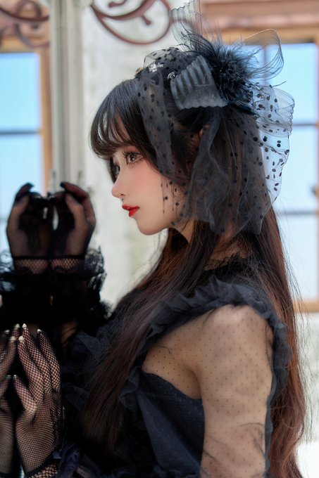 コスプレイヤーしろさきのTwitter画像28