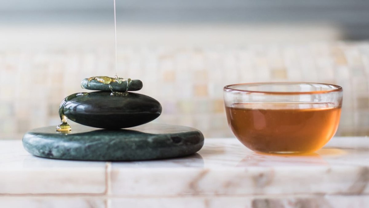 FSRiyadh's tweet image. Indulge in the ultimate relaxation with our Early Bird Promotion at our Spa &amp;amp; Wellness Centre! Treat yourself to a blissful Wellbeing Journey, including a Foot Ritual, a luxurious massage, and a refreshing facial. All for just SAR 1480! To learn more contact 011-2115730.
#FSSpa