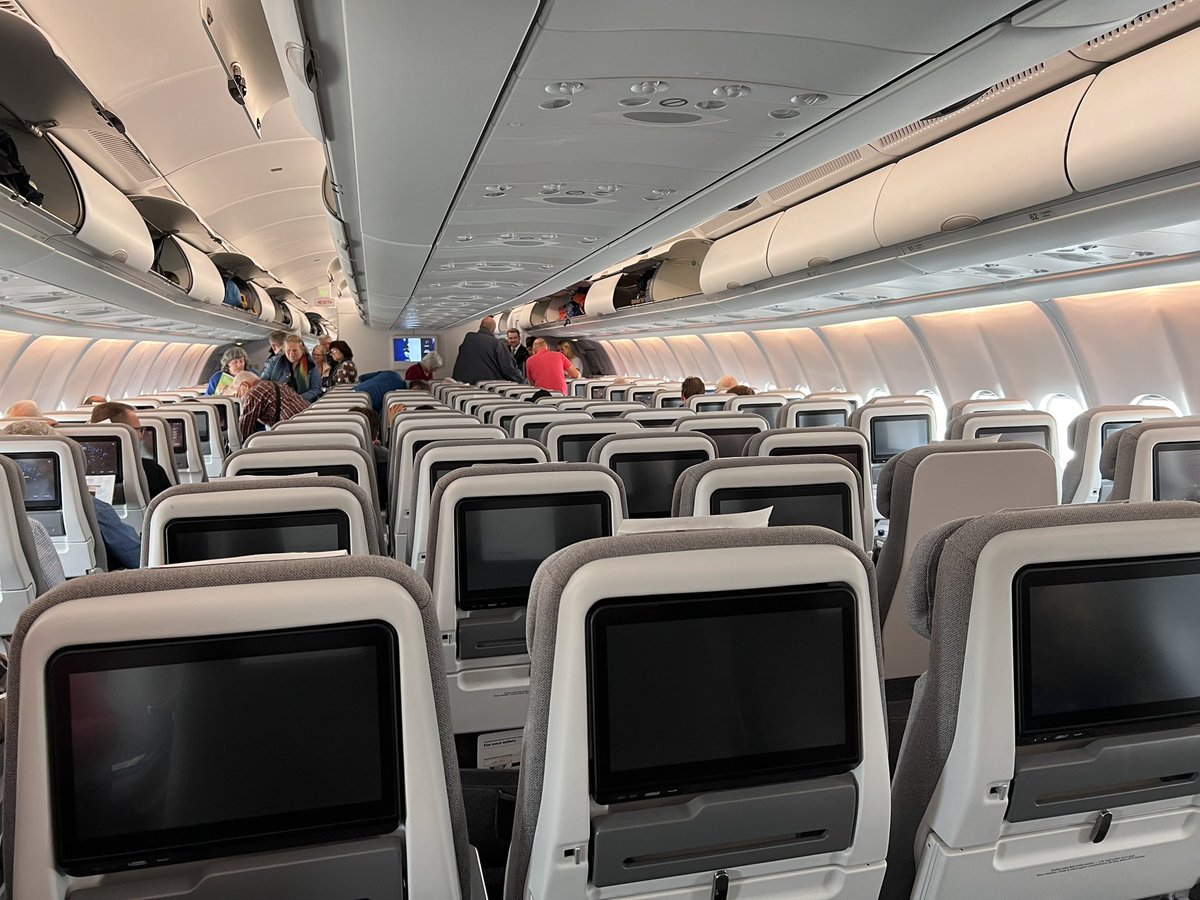 garybembridge's tweet photo. Boarding underway for the Finnair charter flight to join my @HLCruisesInt #HanseaticInspiration Greenland & Canadian Arctic trip from Hannover. It’s about a 5 hour flight… https://t.co/3UlgTPFB4S