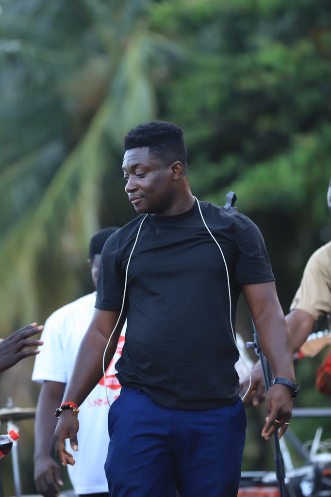 nabaffdotcomm's tweet photo. “The man who chases two rabbits, catches neither.”

Founder’s Day celebration yesterday at Abono Lake Bosomtwe ✌️🏊‍♂️👏

We really had fun 🍾😂

_
#bloggersmuasamoahgyan
#princedavidoseiaddict
#nanabaffour
#nahbaffdotcomm
#nahbaffmedia https://t.co/O6FM4TTBdd