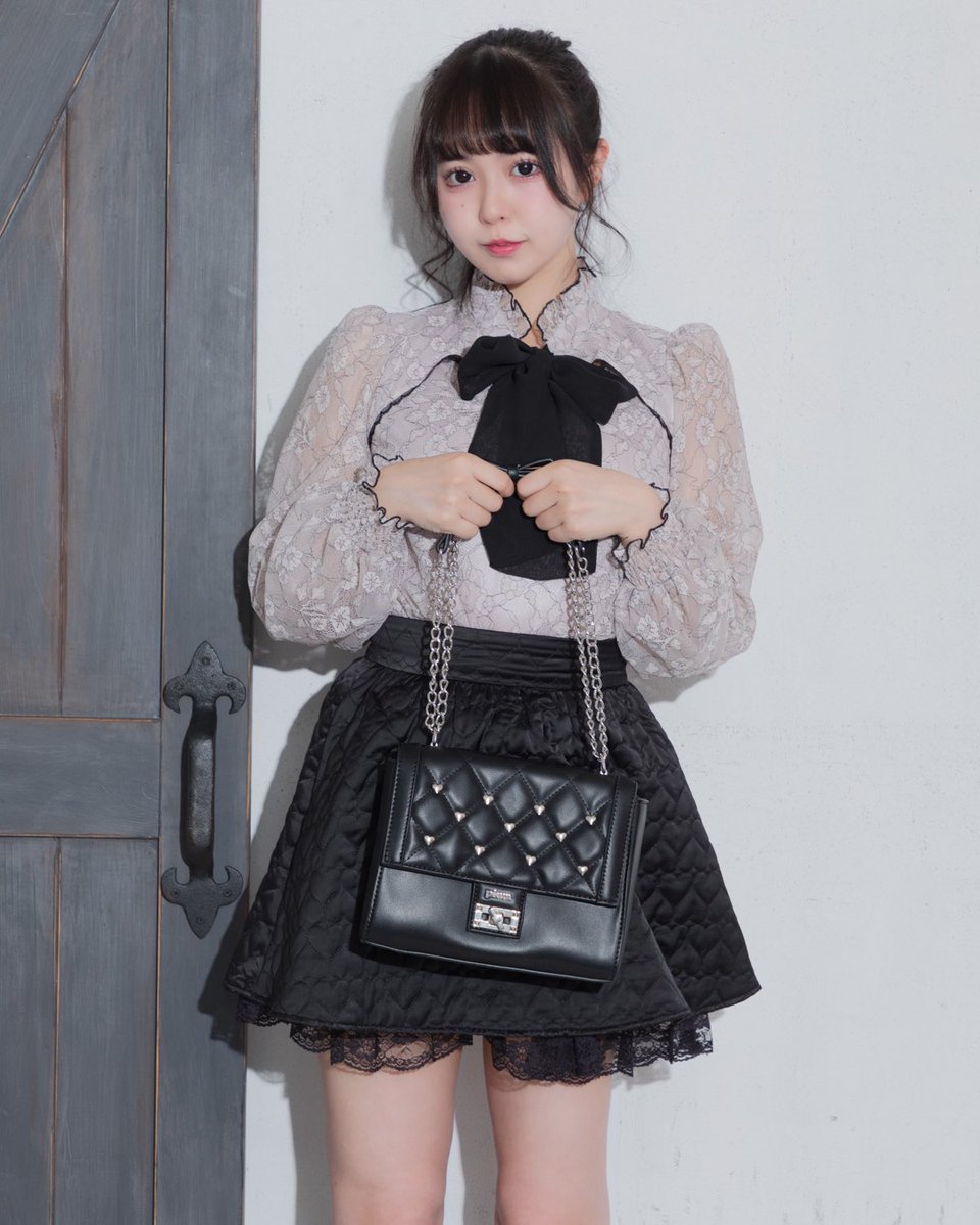 新品タグ付piumパールキルティングリボントート♡バッグショルダーハンド鞄ぴうむ pium ♡パールキルティングリボントート 【ブラック×ピンク