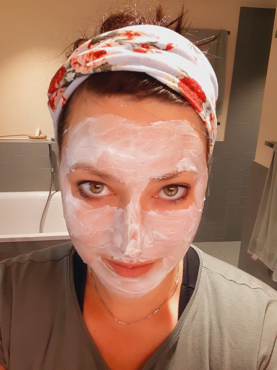 Habe mich maskiert. Hast mich kaum wiedererkannt gell 🥸