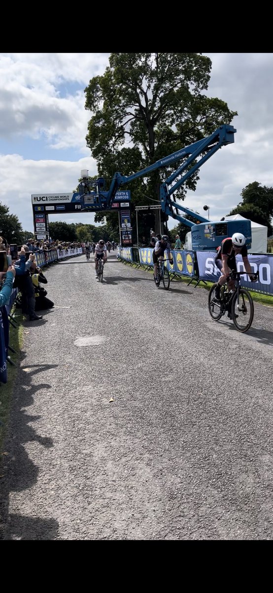 DunedinAdvisory's tweet photo. Great day yesterday at UCI Scone Palace world racing, well done Maurice Laing and compadres #cycling https://t.co/xY2oOsvuKO