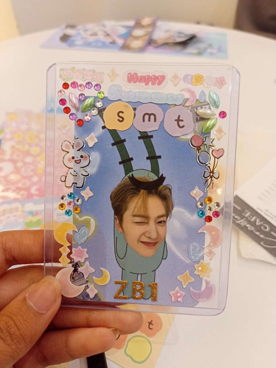 ae_minchan's tweet photo. #ProjectY2K with @ZB1Baguio! 🫶🏻🌹
thank uuu po sobra!! kasing sobrang dami ng freebies niyo!! HAHAHAHAH looking forward for more events kc pupunta ulet kame rain or shine hehe 🥳 https://t.co/IN2yK5wErj