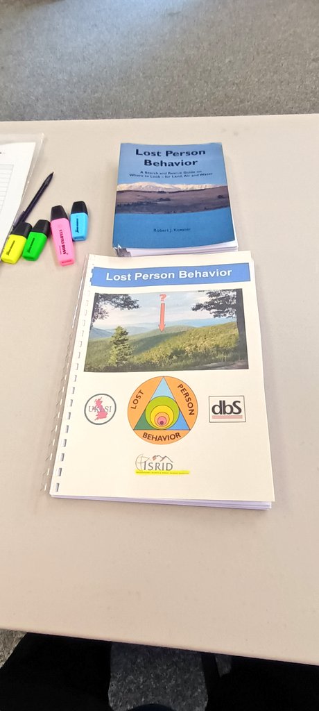 MonSearch's tweet photo. This weekend 10 team members are on the Lost Person Behaviour course, run by @UKLSI1. The skills they learn will help improve the planning and search process for finding high-risk missing people. #LowlandRescue #SearchAndRescue #SearchIsAnEmergency #MissingPeople https://t.co/2AXK2SNUEc
