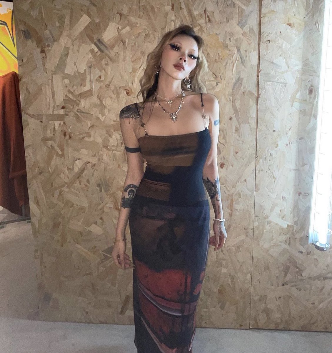 ostatnia próba wstawienia zapoznawczego, jak wyjdzie i poznam kogoś fajnego to robię fikołka. zostaw serce, komentarz, co tylko chcesz. będę bardzo wdzięczna za retweety.